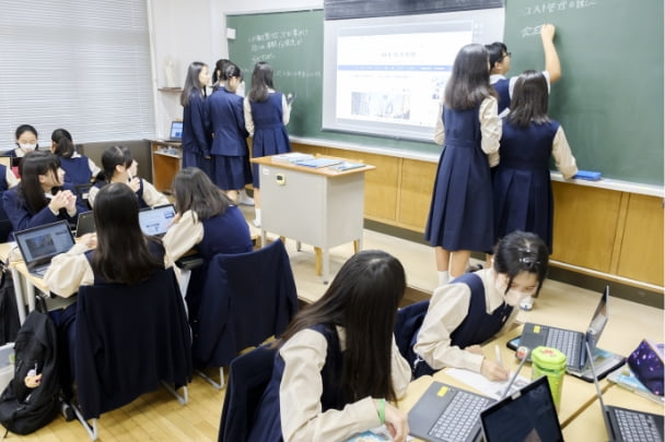 スクール画像